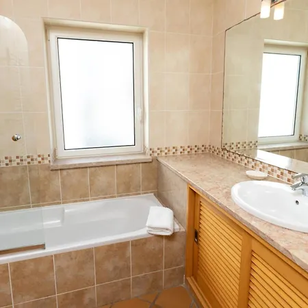 Appartement T2 Sea View, Pool, Golf, Private Terrace, Del Rey, Obidos A4 *